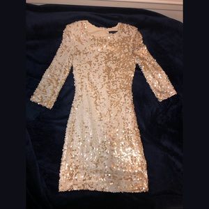 NWT French Connection bodycon sequiny dress